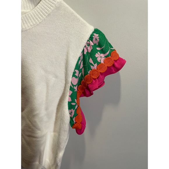 THML Ruffle Sleeve Knit Top Women XS White Excellent Floral Pom Pom WK0174-WH - Picture 5 of 7